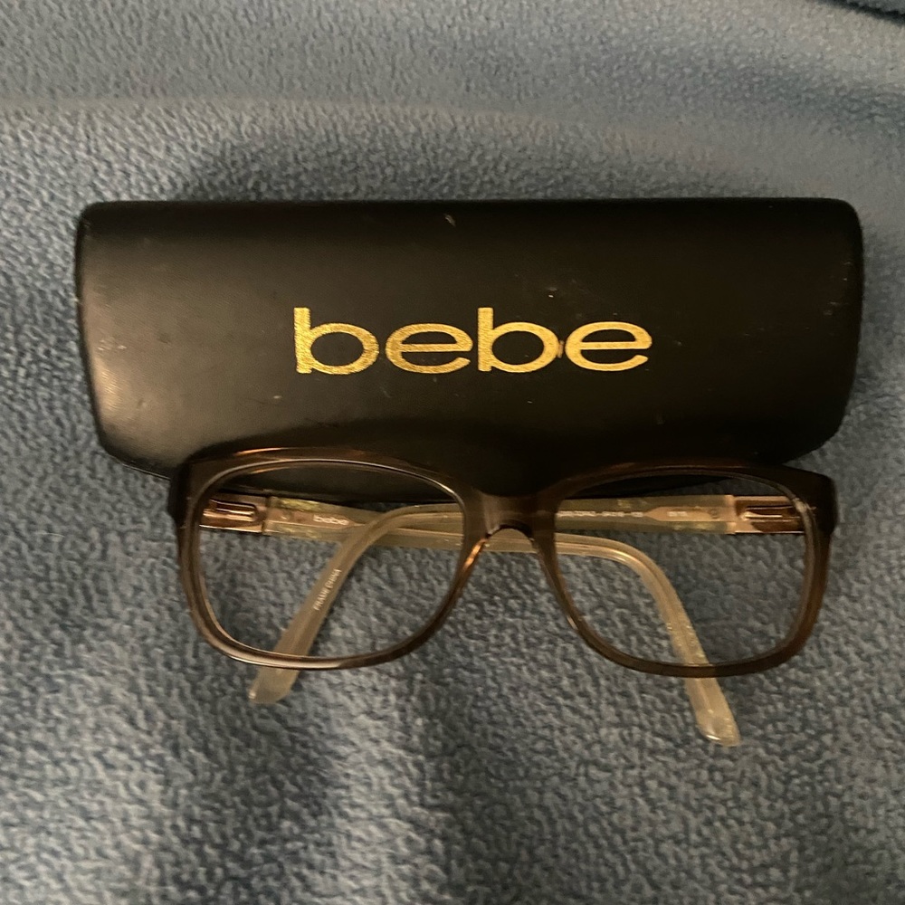 Eyeglasses